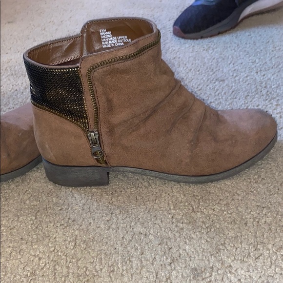 booties with sparkle on the back